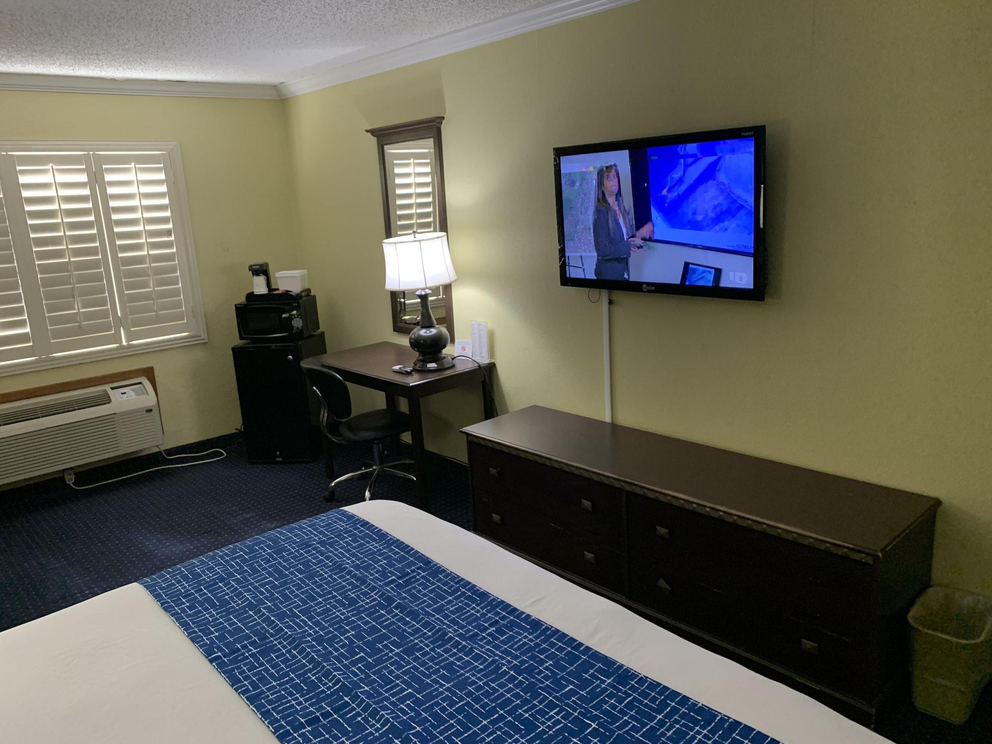 Travelodge By Wyndham אודסה מראה חיצוני תמונה