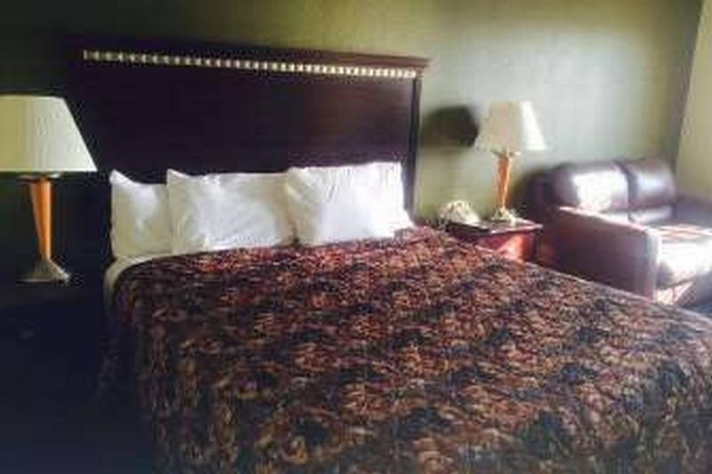 Travelodge By Wyndham אודסה מראה חיצוני תמונה